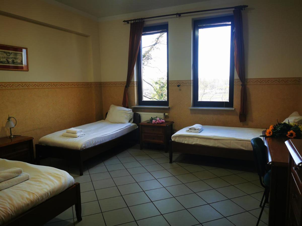 Fort Hotel Varsovia Exterior foto